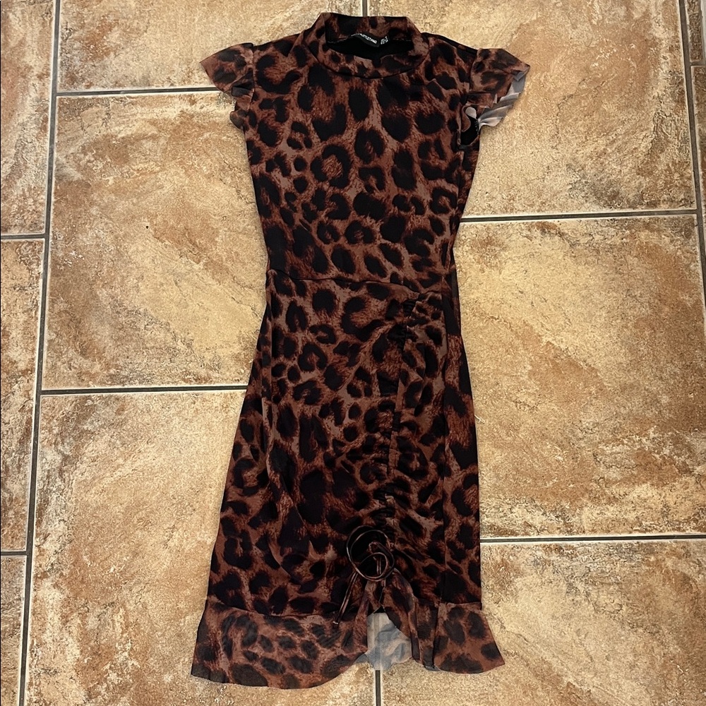 PrettyLittleThing Brown and Black Leopard Midi Dress